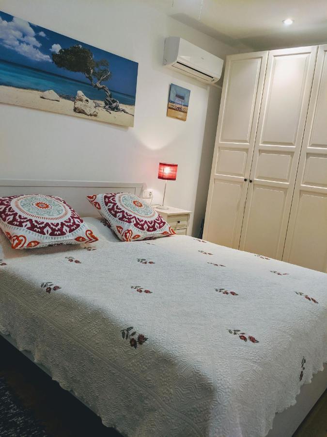 Apartamento Sarah Lägenhet Miami Playa Exteriör bild